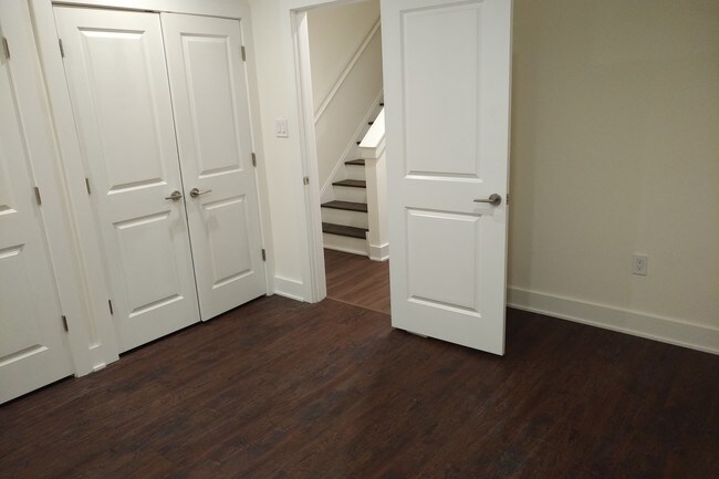 bedroom 2 in bsmt - 832 N 19th St