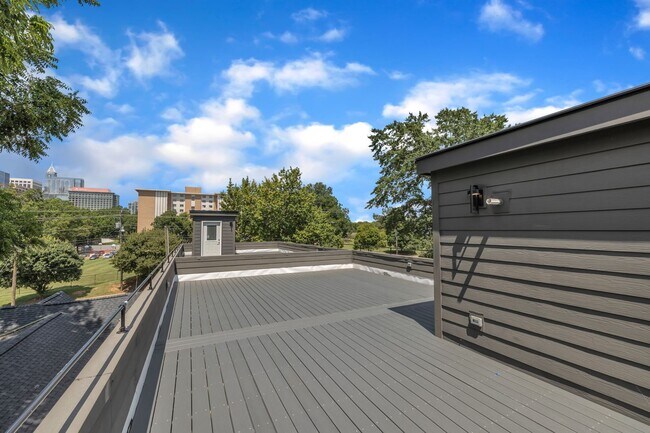 Building Photo - *Modern Construction Luxury Townhome - Downtown Raleigh*