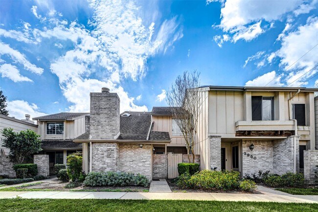 Building Photo - 2952 Meadowgrass Ln