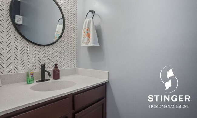 Building Photo - 196 Cotton Field Ln E