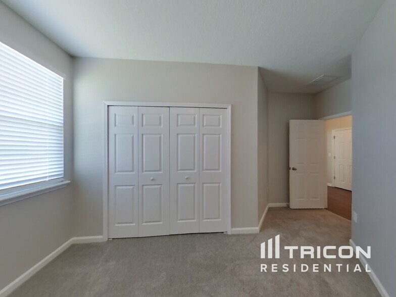 Building Photo - 11794 Parker Lakes Drive