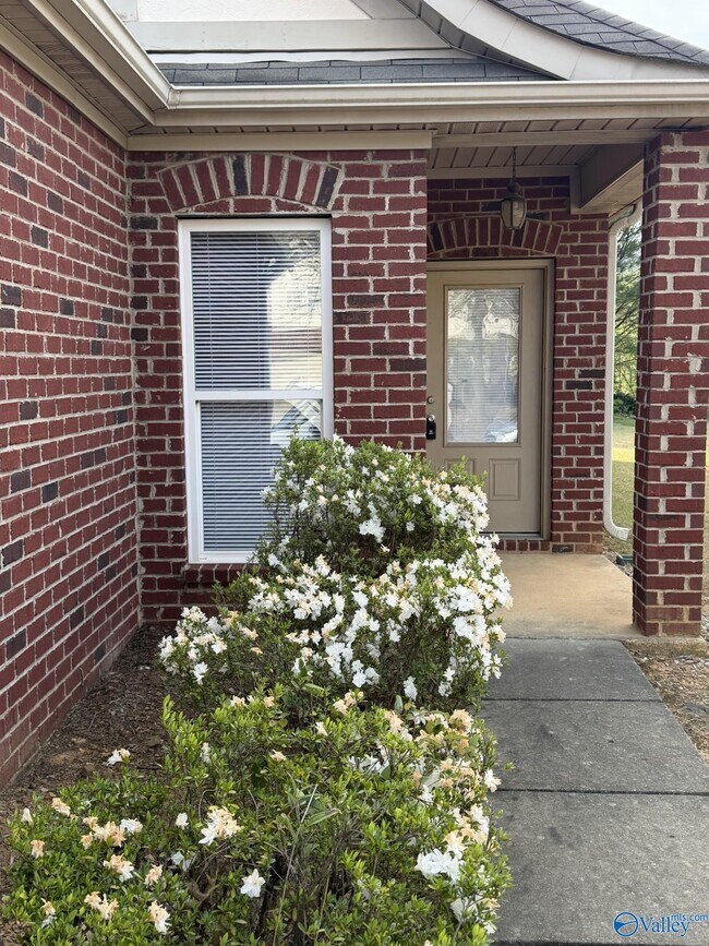 Building Photo - 2817 Oxmoor Glen Dr