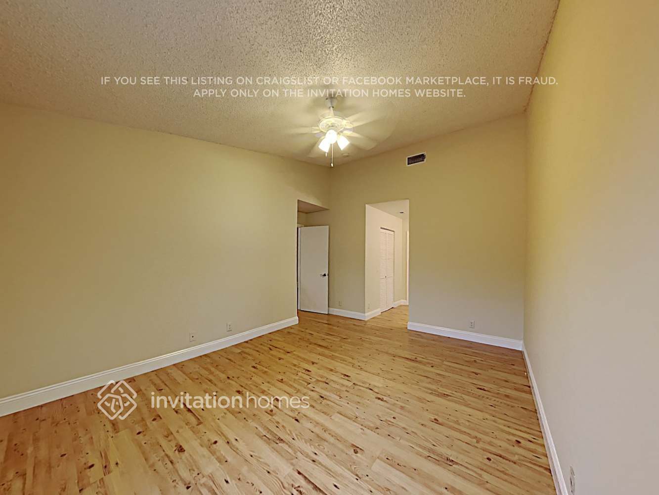 Building Photo - 1305 Seagrape Cir