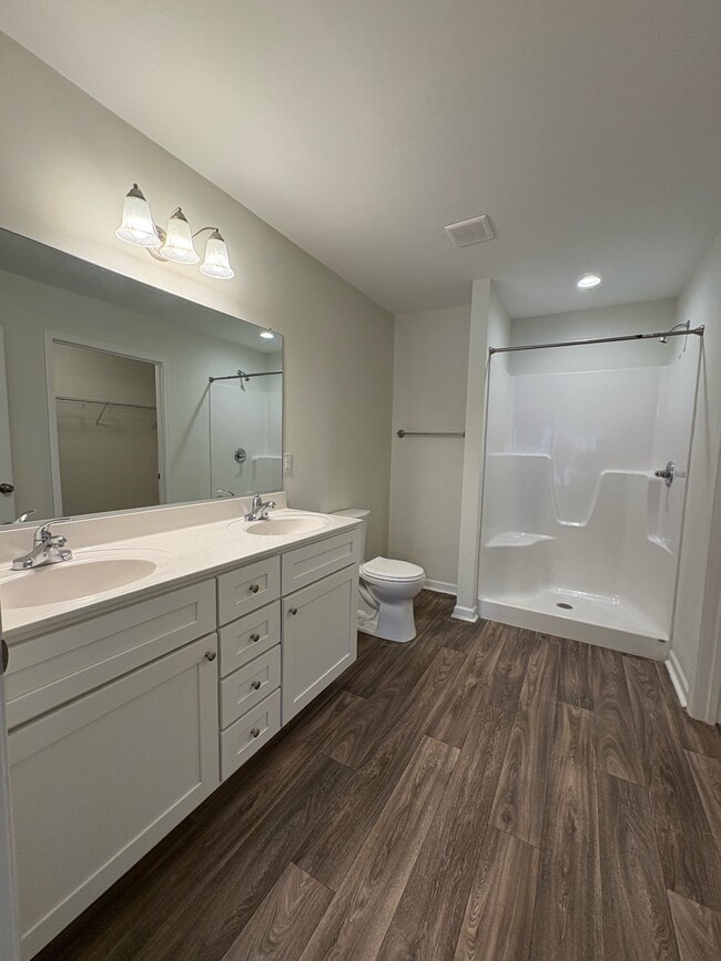 Building Photo - 14 Jackmia Way