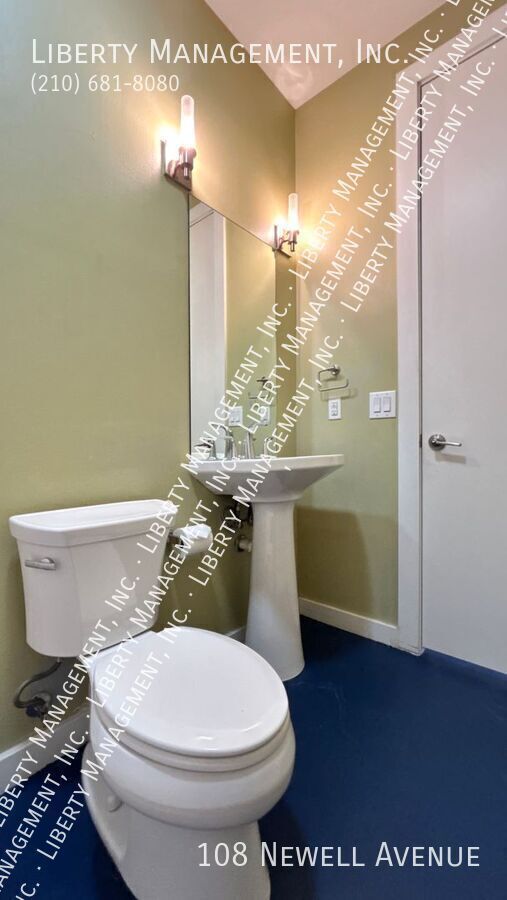 Building Photo - 108 Newell Ave