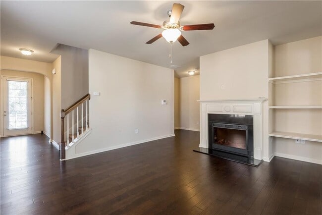 Building Photo - 3619 Brockenhurst Dr