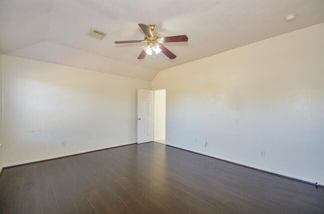 Building Photo - 15002 Turphin Way