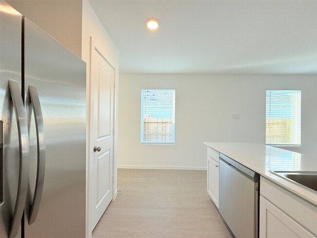 Building Photo - 17941 Valle Cupa Ln