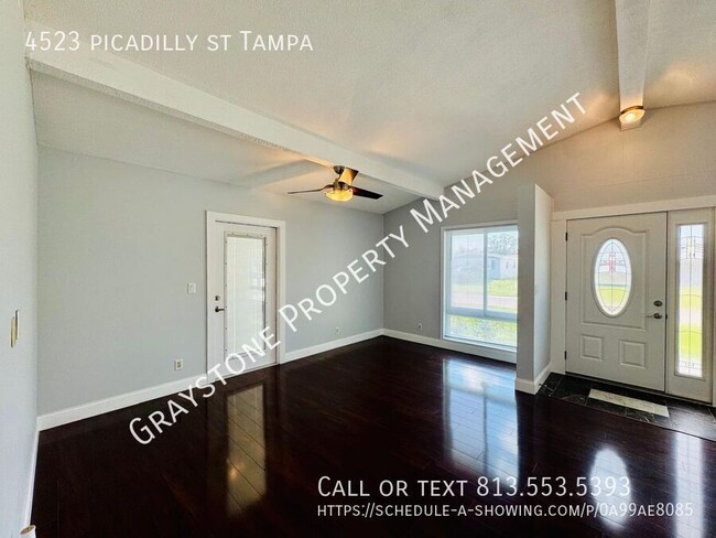 Building Photo - "Exquisite 3-Bedroom Home in Prime Tampa L...