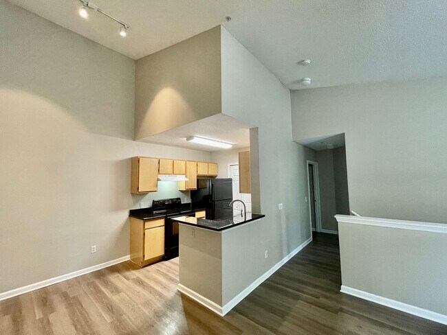 Building Photo - 6542 Swissco Dr