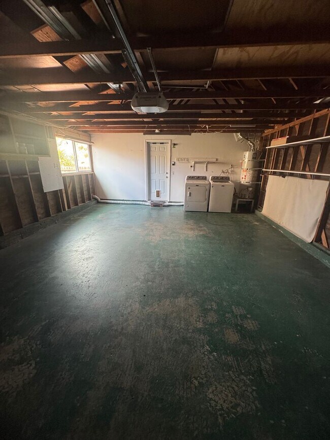 Building Photo - Included Solar!! Beautiful 3 Bed, 2 Bath House with two backyards in Award Winning Poway School D...