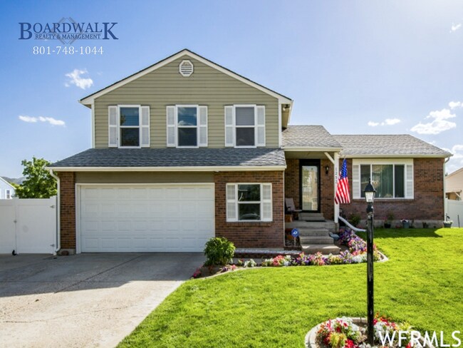 Building Photo - Updated 5-Bedroom Home in Sandy
