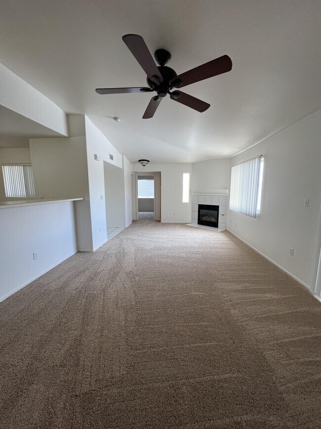 Building Photo - 8725 W Flamingo Rd