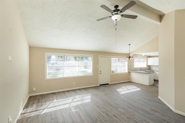 Building Photo - 7306 Thistleglen Cir