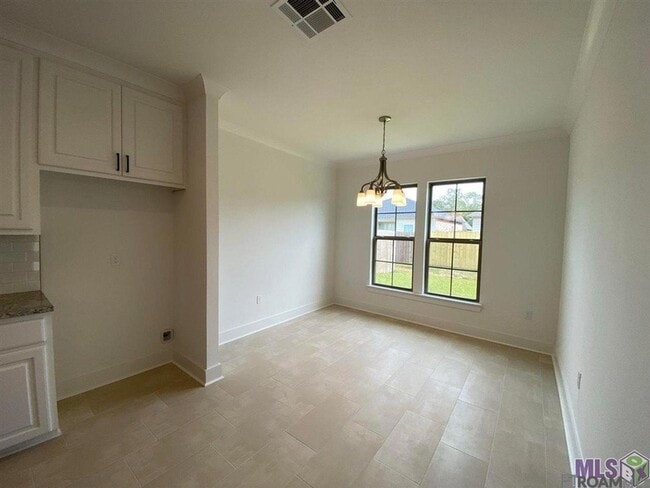 Building Photo - 30156 Sanctuary Blvd