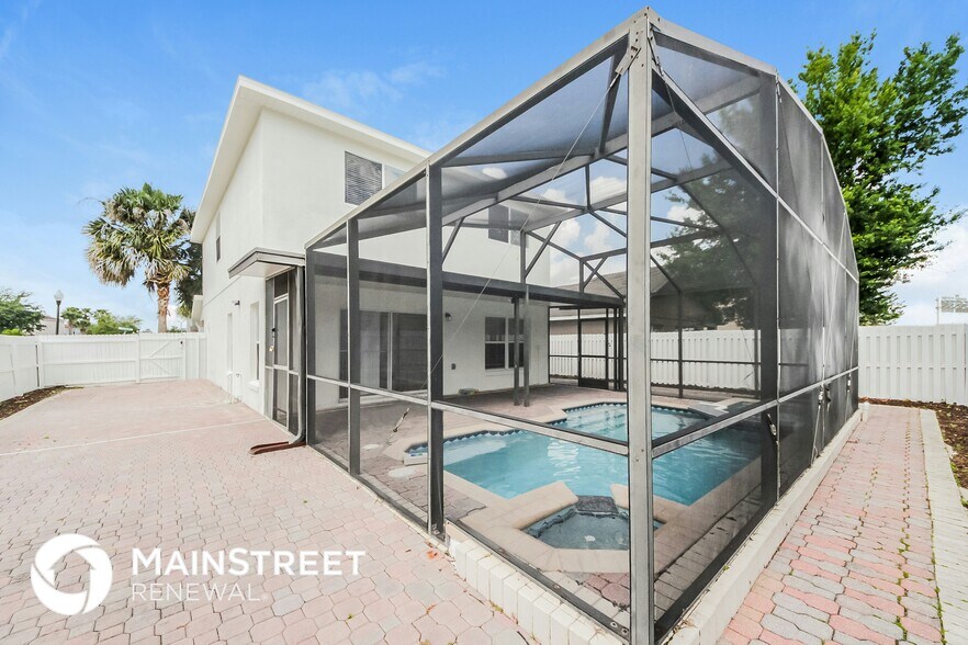 Building Photo - 13247 Canna Lily Dr