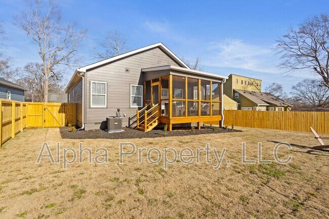 Building Photo - 11 Shubuta Ct