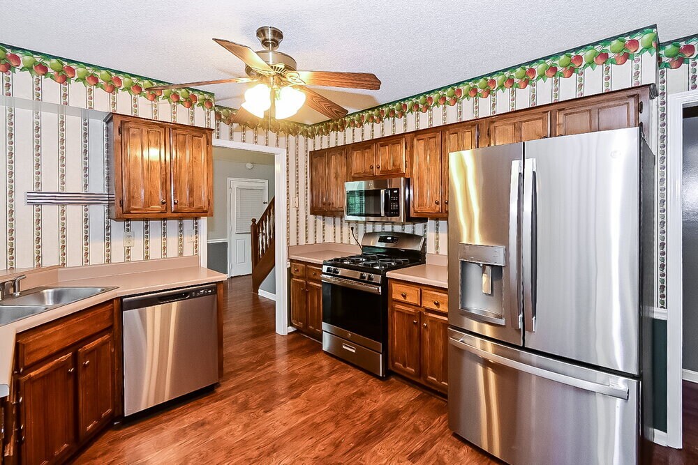 Building Photo - 6744 Blue Spruce Dr