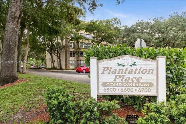 Building Photo - 6500 Cypress Rd