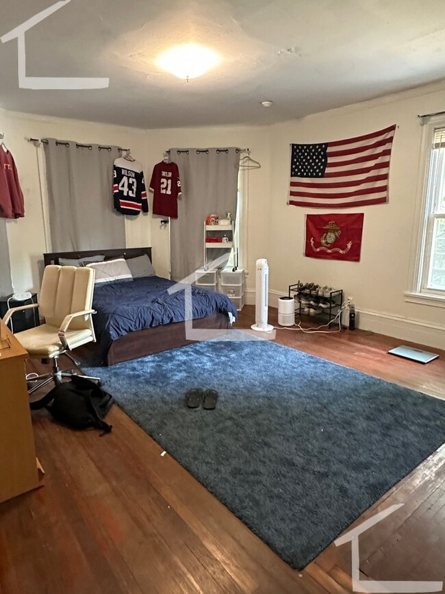 Building Photo - Entire House for Rent, Central heat/AC, Laundry Porch Backyard. Cleveland Circle Area of Brighton...