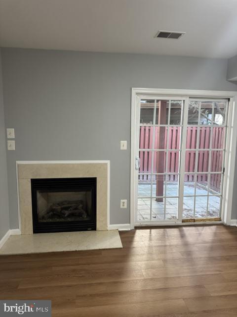 Building Photo - 7566 Grey Goose Way