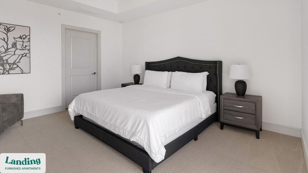 Building Photo - 777 Preston St