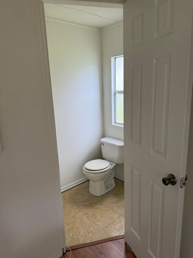 Building Photo - 2 Bedroom, 2 Bath Manufactured Home in Zep...