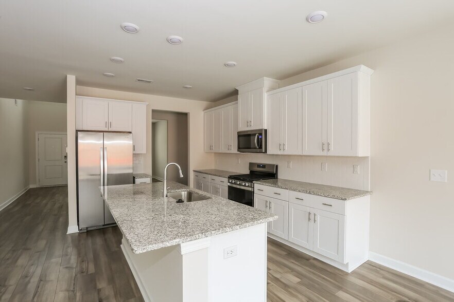 Building Photo - 128 Guardian Gate Dr