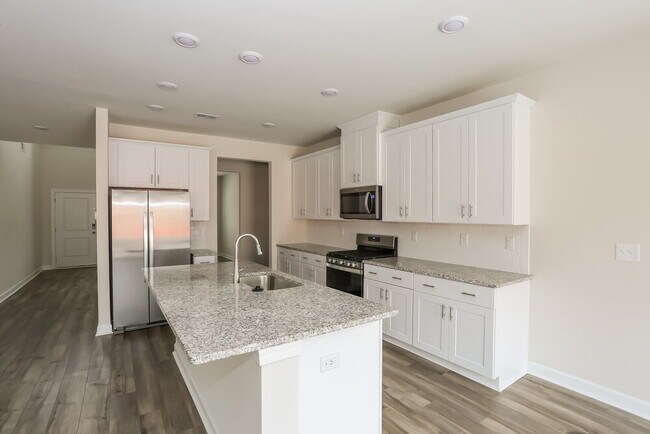 Building Photo - 128 Guardian Gate Dr