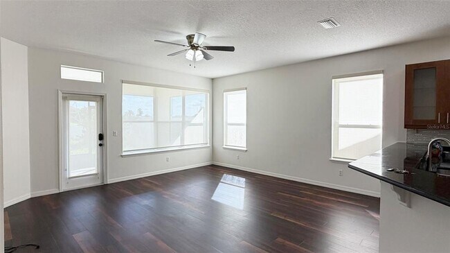 Building Photo - 12649 Cragside Ln