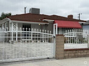 Building Photo - Situated in the Community of North Hollywo...