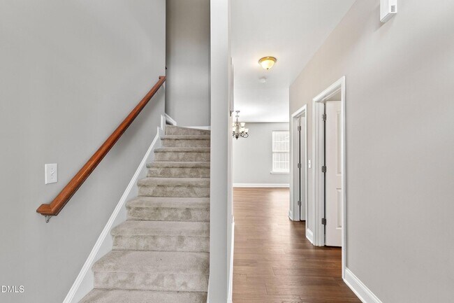 Building Photo - 188 Outwater Ridge Dr