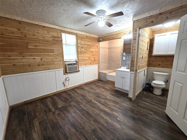 Building Photo - 127 Navaho Trail