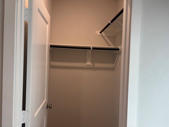 Building Photo - 5735 Blue Grama Dr