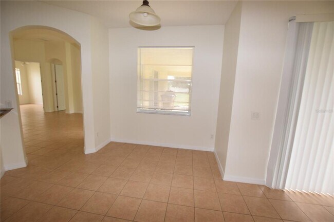 Building Photo - 2604 Lutza Way