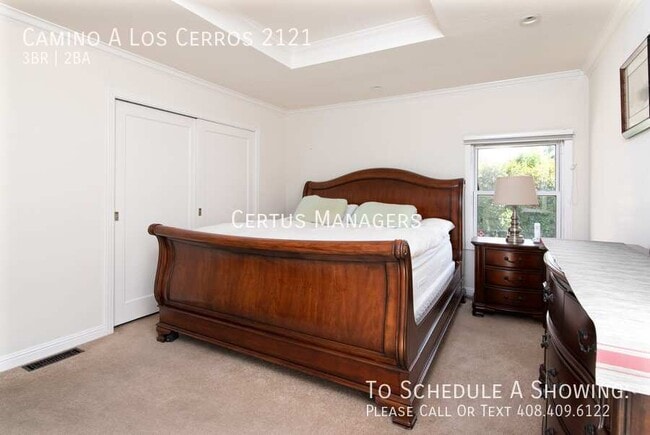 Building Photo - Camino A Los Cerros 2121-