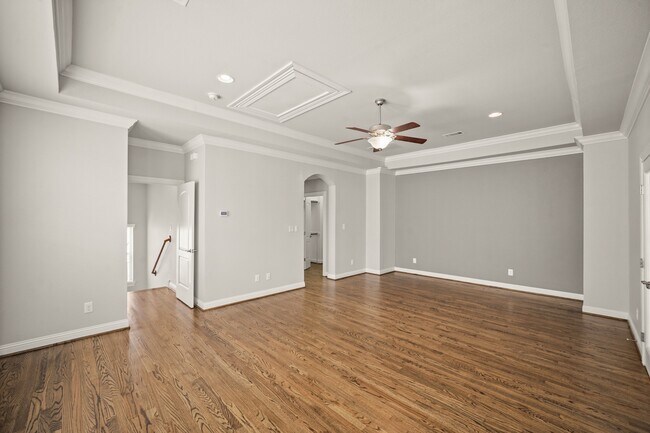 Building Photo - 1227 Creekside Acres Ct