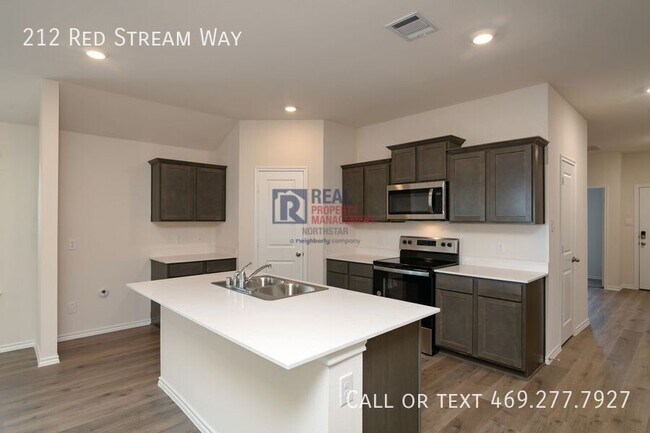 Building Photo - 212 Red Strm Wy