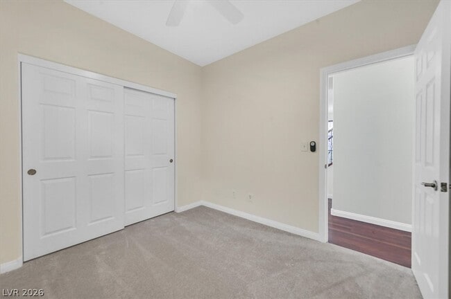 Building Photo - 11148 Hickory Glen St