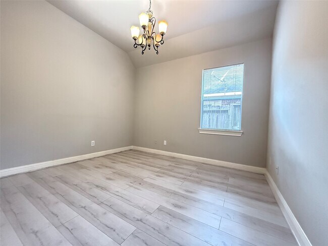 Building Photo - 13522 Schumann Trail