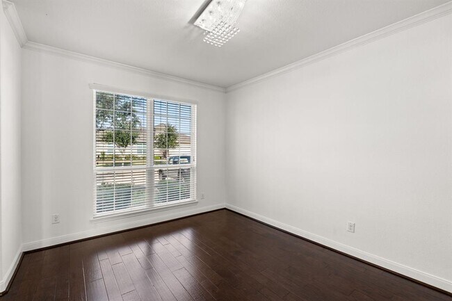 Building Photo - 4615 Hollow Chase Ln