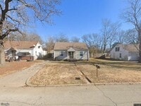 Building Photo - 2088 S Johnstone Ave
