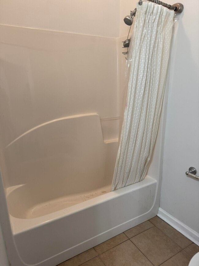 Building Photo - 243 Bay Grove Rd