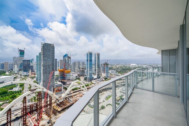 Building Photo - 1400 Biscayne Blvd
