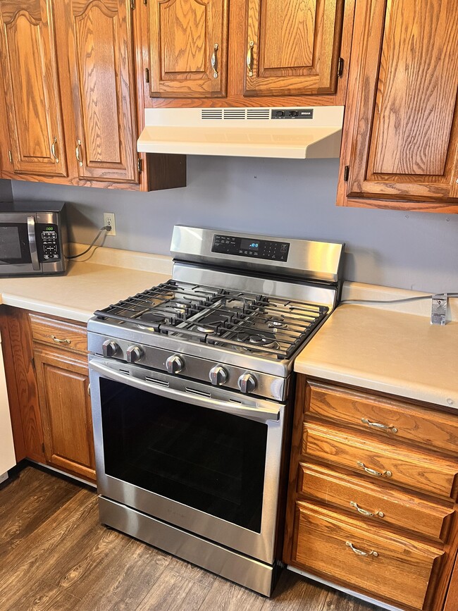 Building Photo - 9th Street Triplex