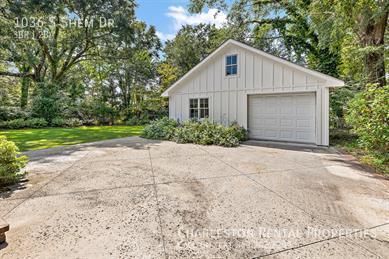 Building Photo - 1036 S Shem Dr