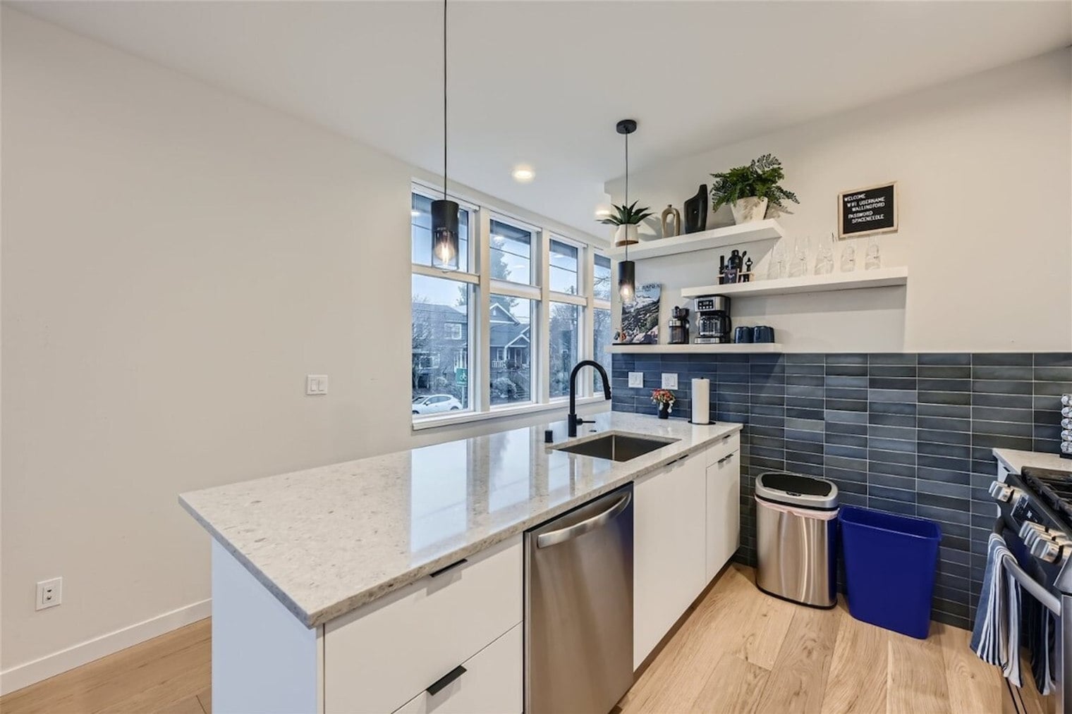 Building Photo - 4308 Wallingford Ave N