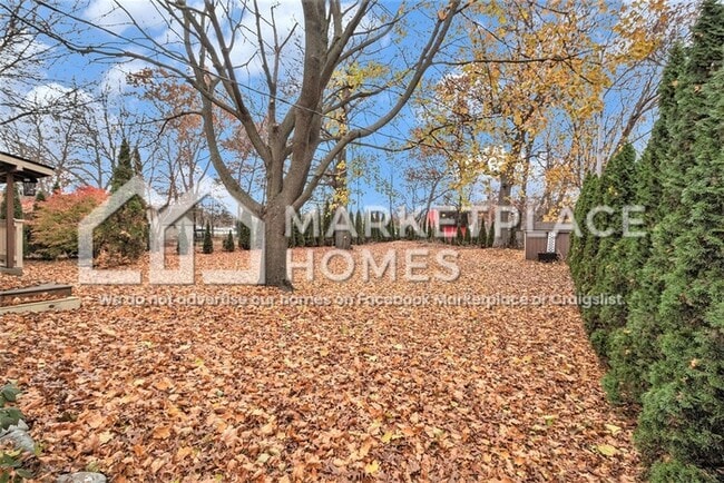 Building Photo - 340 Union Lake Rd