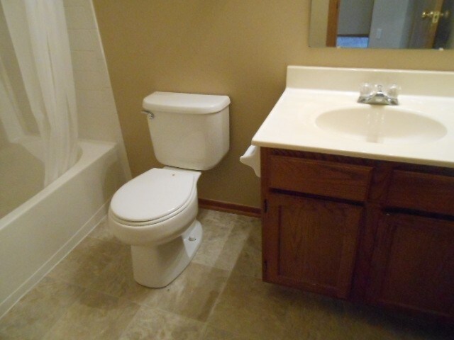 Building Photo - 6573 Warriner Way
