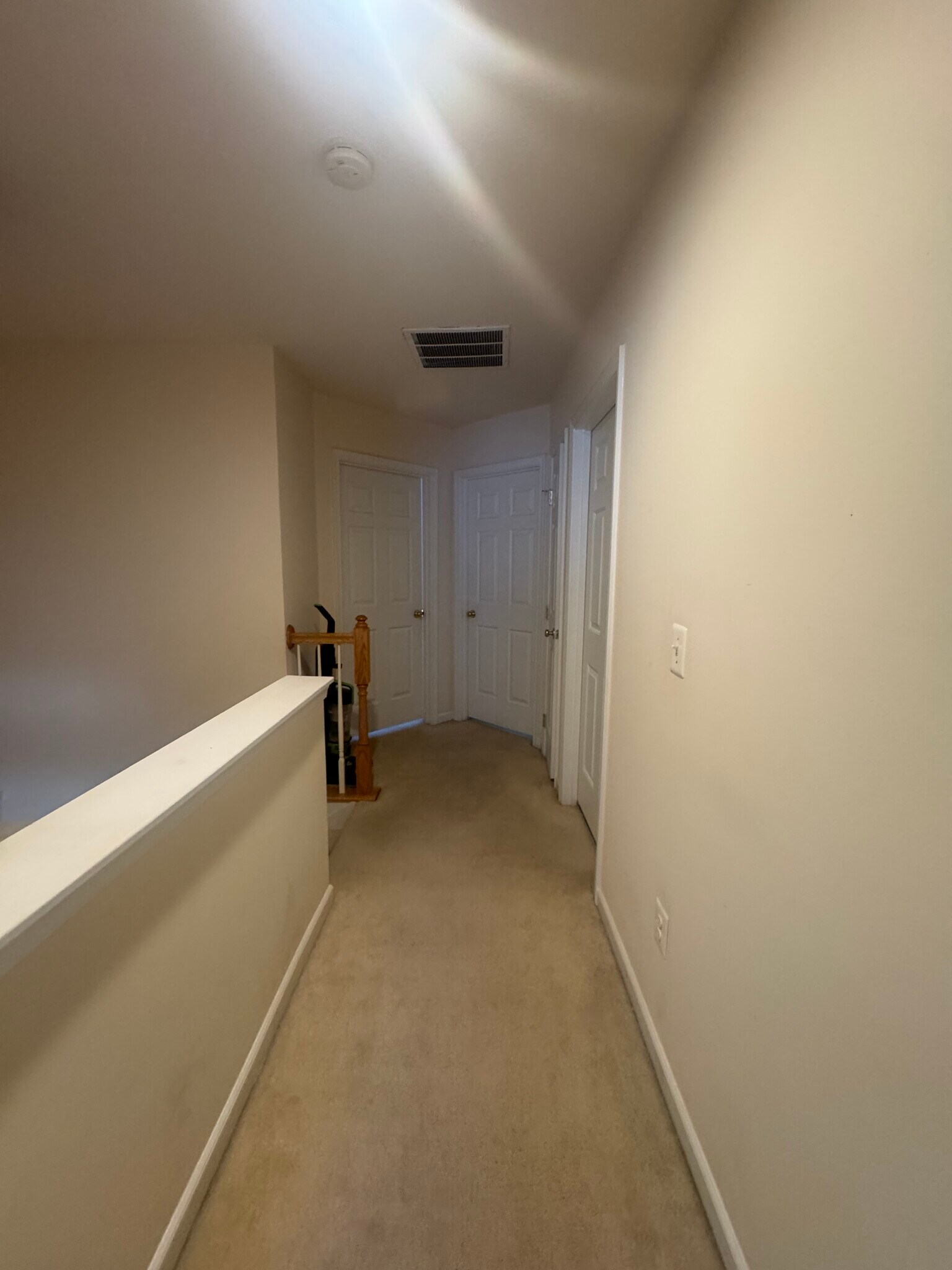 Building Photo - 2112 Lockwood Dr